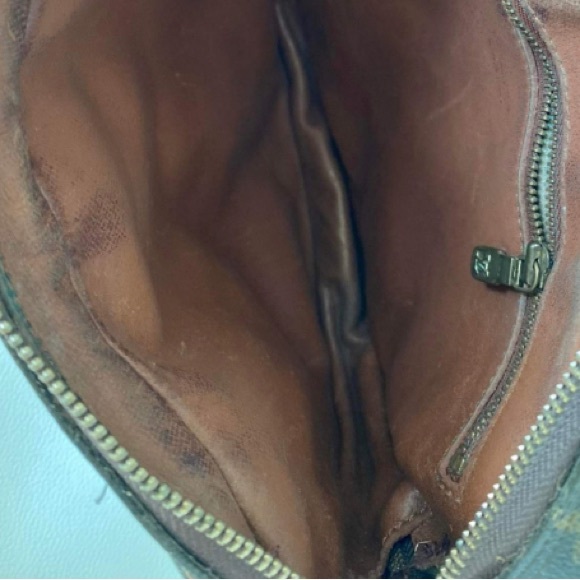 Louis Vuitton Jeune - Picture 5 of 14